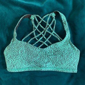 Lululemon Sports Bra - Size 4 (Fits cup A-C)